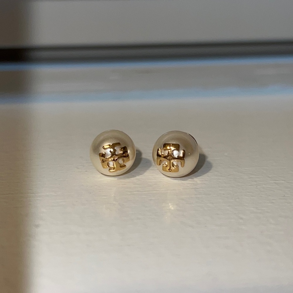 Tory Burch crystal pearl logo stud earrings, like new!